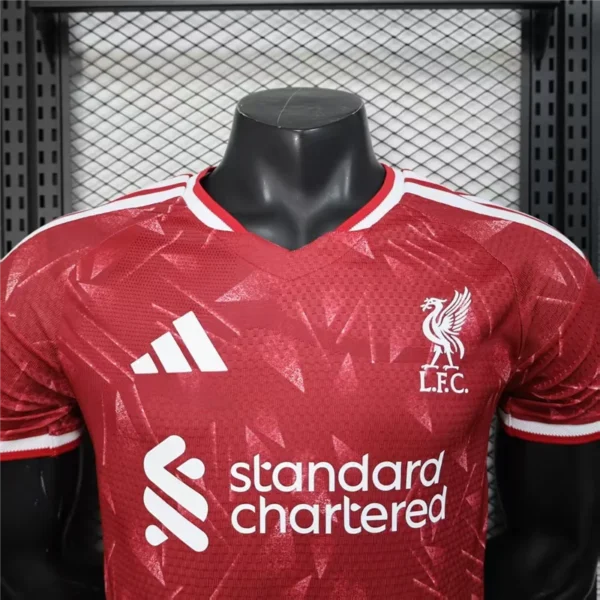 Camiseta local del Liverpool 2026/27